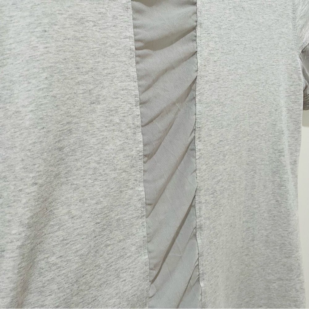 Tasc Performance Grey Shirt M - Picture 6 of 13